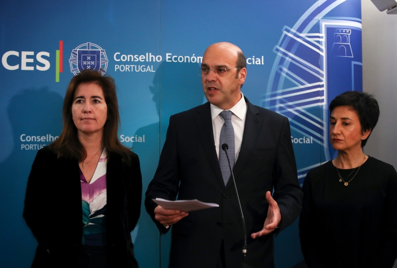 COVID-19: Governo anunciou medidas para apoiar empresas e trabalhadores COVID-19: Governo anunciou medidas para apoiar empresas e trabalhadores